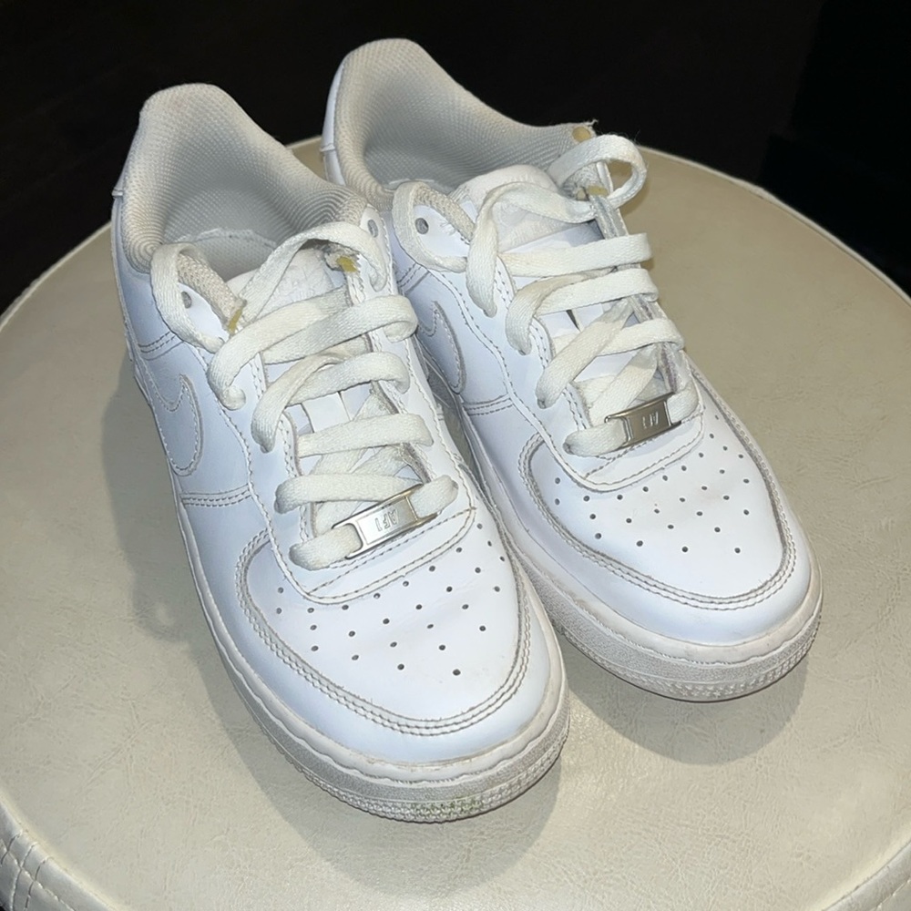 Nike Air Force 1 boys shoe size 4Y